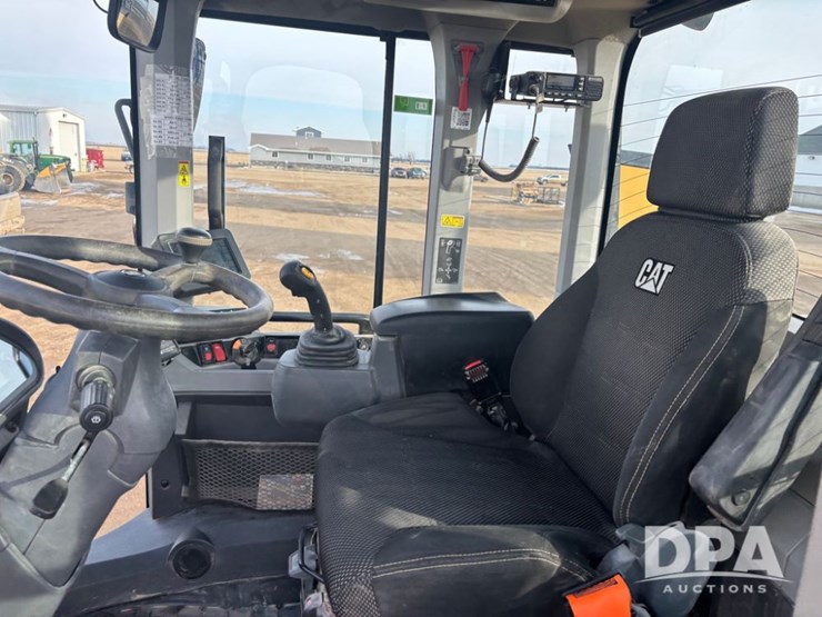 caterpillar-926m-image-72