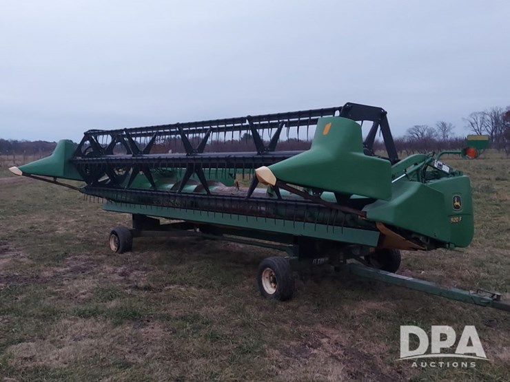 john-deere-920f-image-1