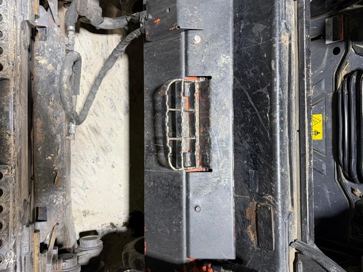 kubota-svl75-2-image-18