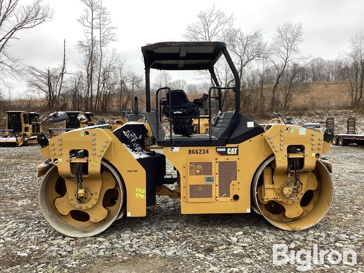 caterpillar-cb66b-image-4