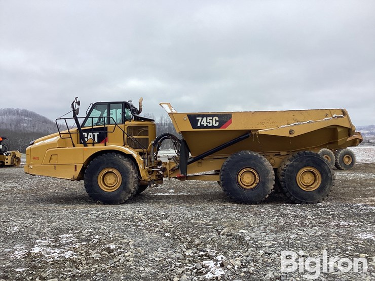 caterpillar-745c-image-8