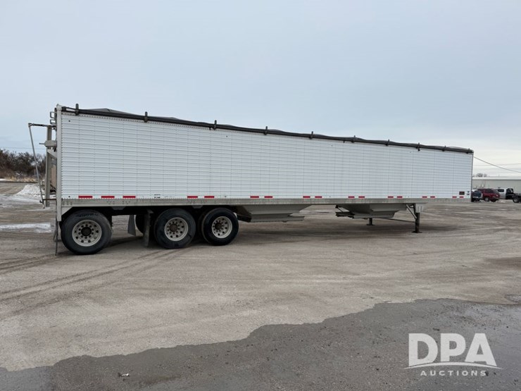 2016-timpte-grain-trailer-image-12