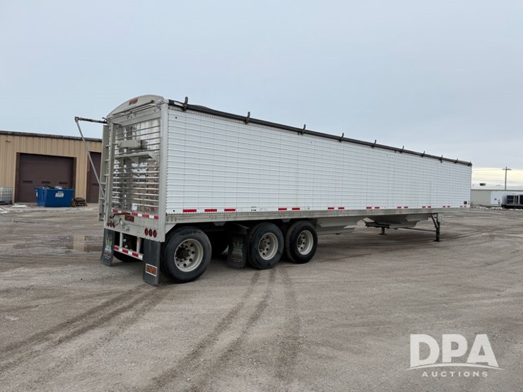 2016-timpte-grain-trailer-image-14