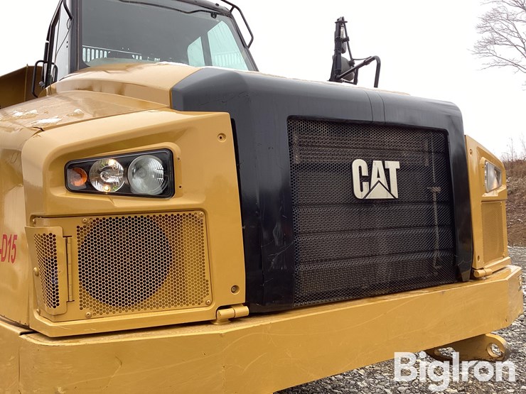 caterpillar-745c-image-12