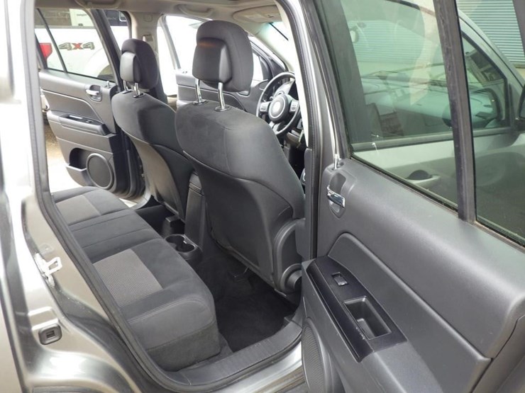 jeep-compass-image-8