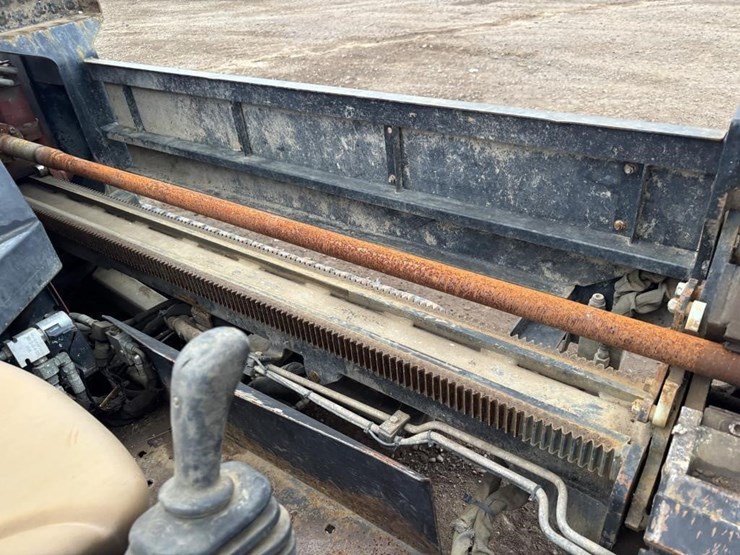 ditch-witch-jt922-image-11