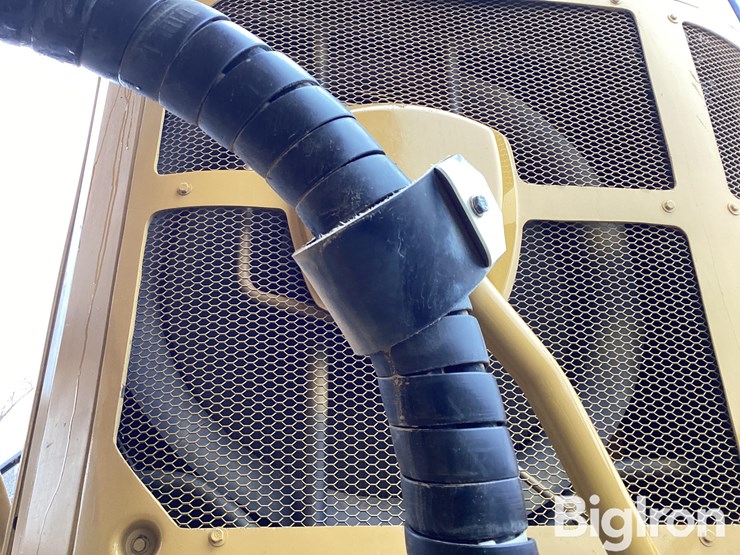 caterpillar-745c-image-18