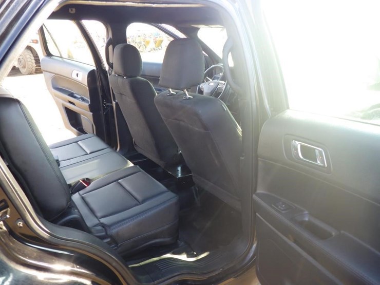 ford-explorer-image-8