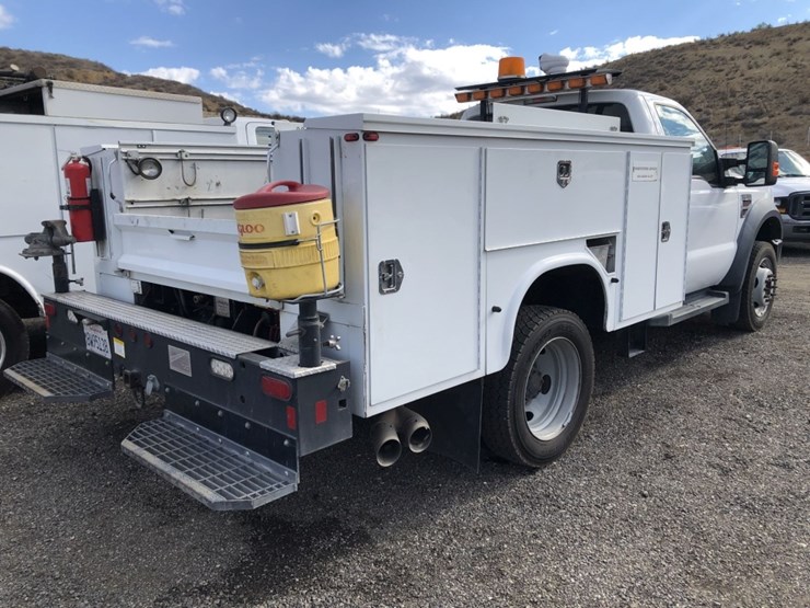 ford-f450-xl-image-3