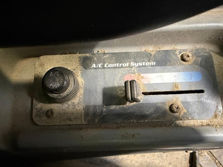 kubota-svl75-2-image-23