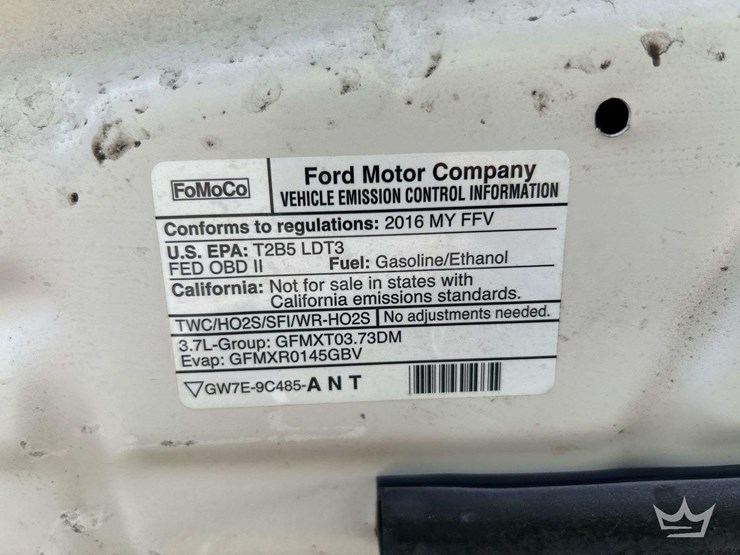 2016-ford-explorer-awd-suv-image-10