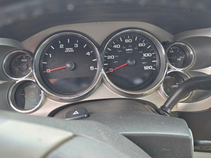 chevrolet-2500-image-26