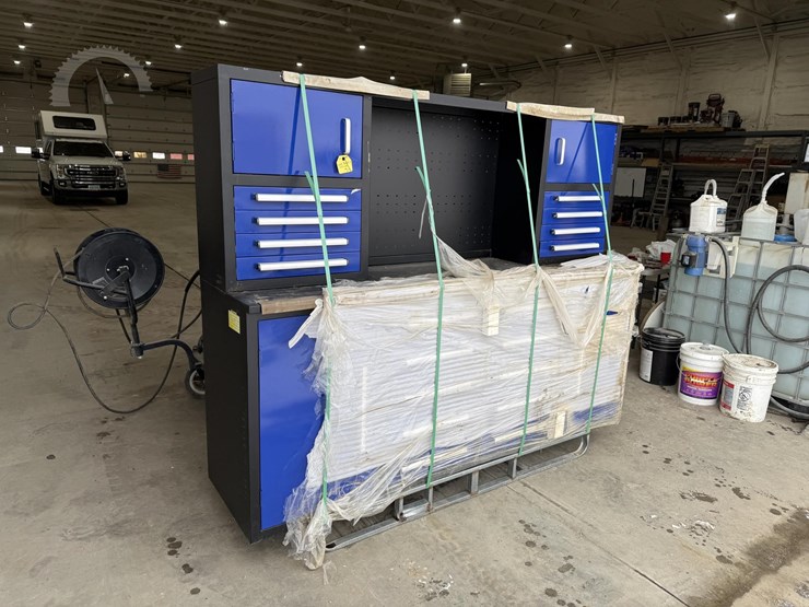 2025-workbench-7ft-18d-image-3