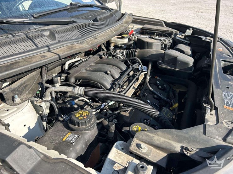 2018-ford-explore-awd-suv-image-8