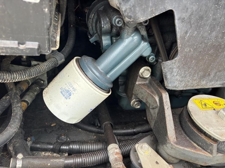 kubota-ssv75-image-31