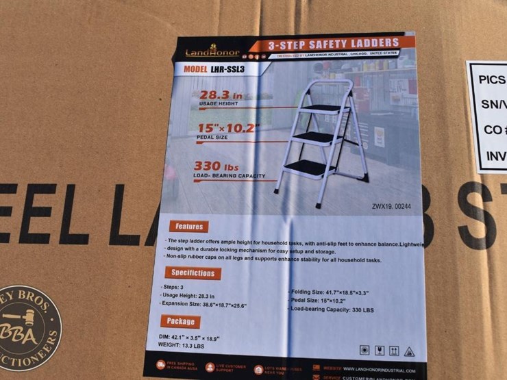 landhonor-3-step-step-stool-image-2