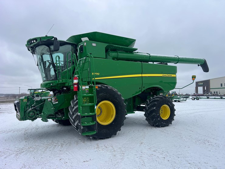 john-deere-s770-image-1