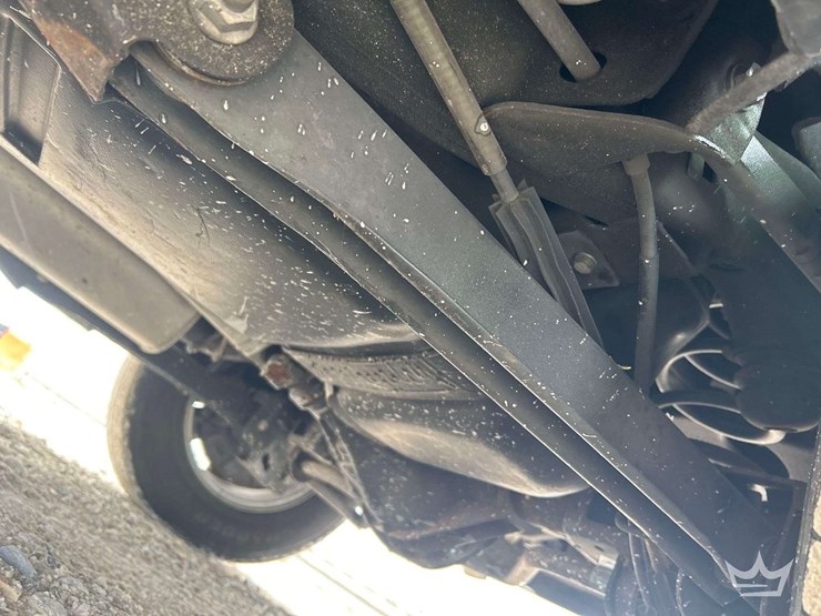 2019-chevrolet-tahoe-4x4-suv-image-19