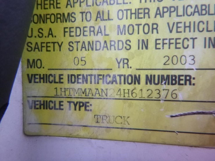 2004-international-durastar-4300-image-25