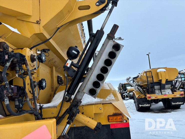 2015-raven-viper-image-49