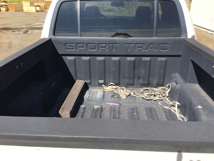 2009-ford-explorer-sport-trac-image-14