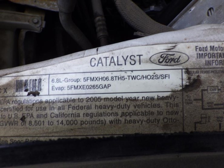 2005-ford-f350-image-12