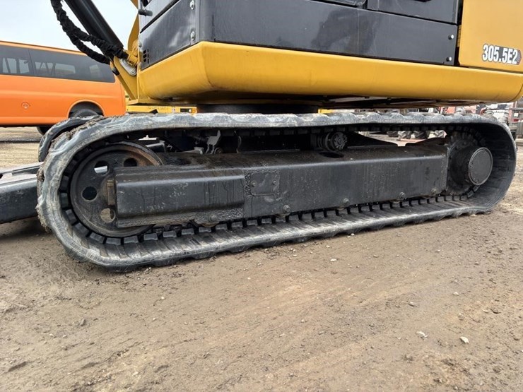 caterpillar-305.5e2-image-22