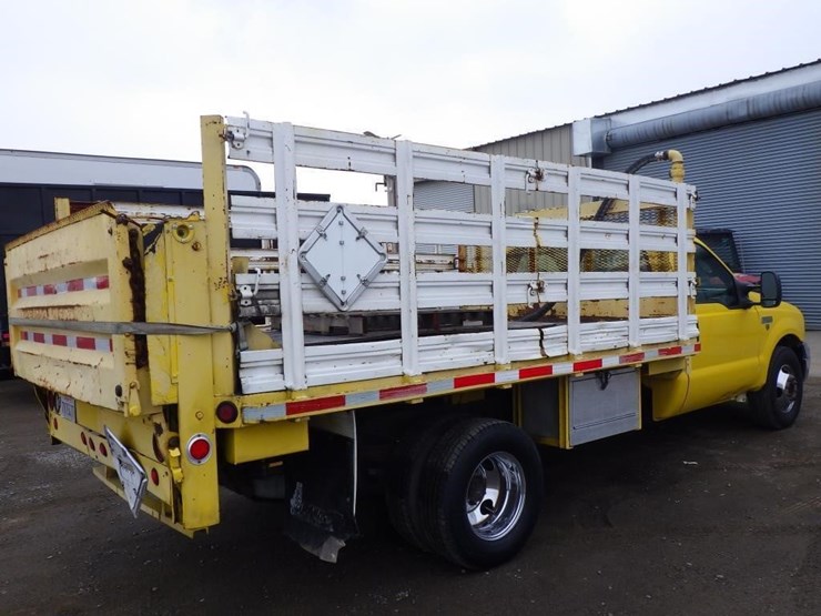 2005-ford-f350-image-3