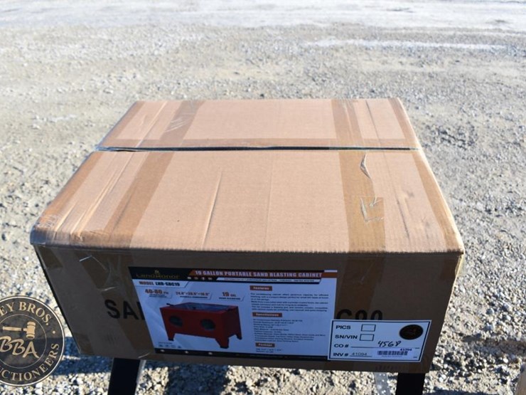 landhonor-19-gallon-portable-sand-blast-cabinet-image-1