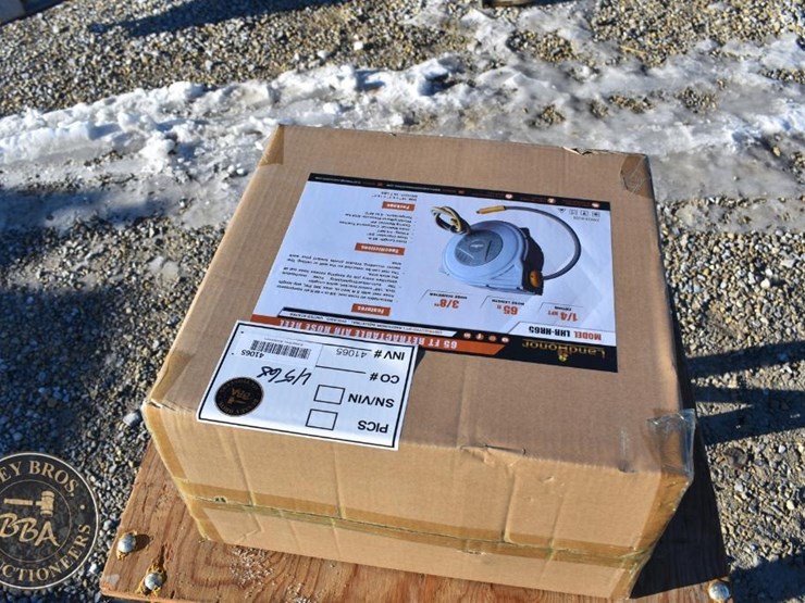 landhonor-retractable-air-hose-reel-image-4