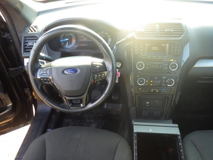 ford-explorer-image-9