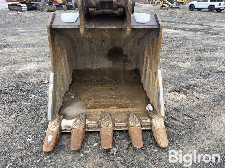 2018-deere-350g-lc-image-18