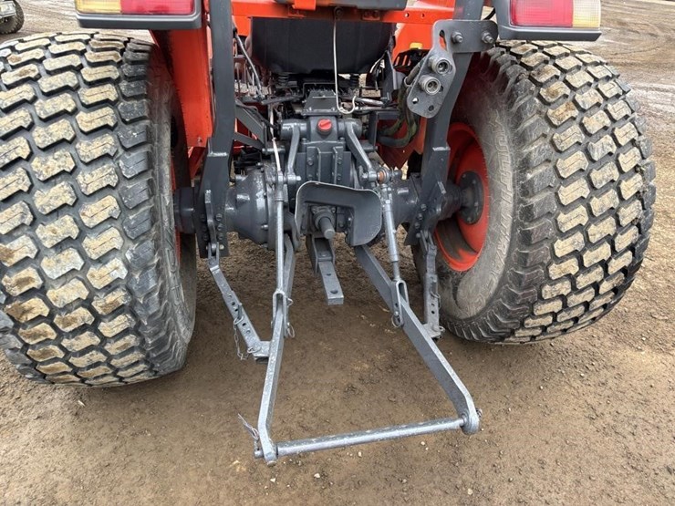 kubota-l4701d-image-10