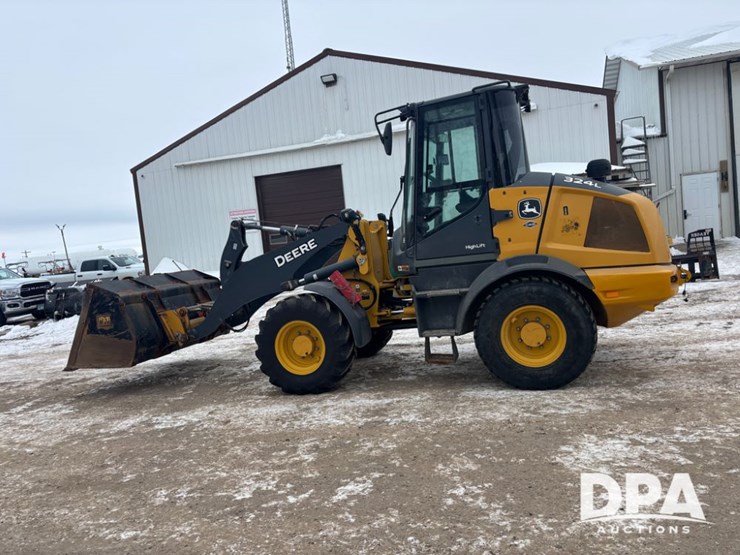 deere-324l-image-4