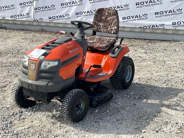 2012-husqvarna-lth18538-38"-riding-mower-image-1