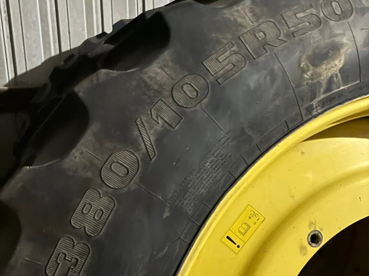 john-deere-r4045-image-2