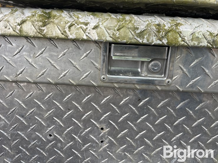 aluminum-pickup-toolboxes-image-10
