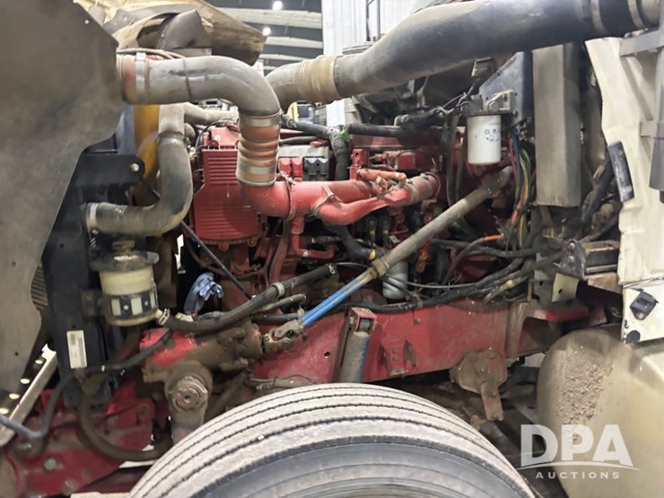 international-9900i-image-22