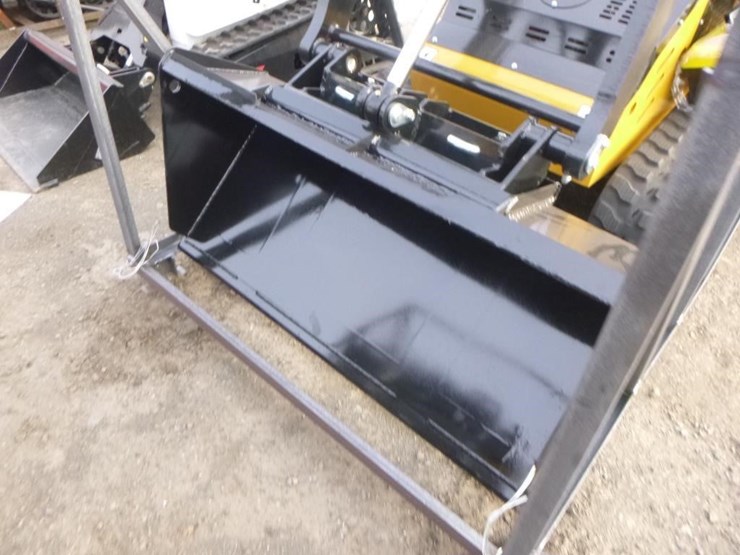 2025-cfg-kkt-(a)27-skid-steer-track-loader-image-7