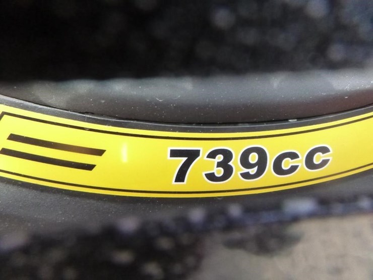 2025-agt-lrt23-skid-steer-track-loader-image-15