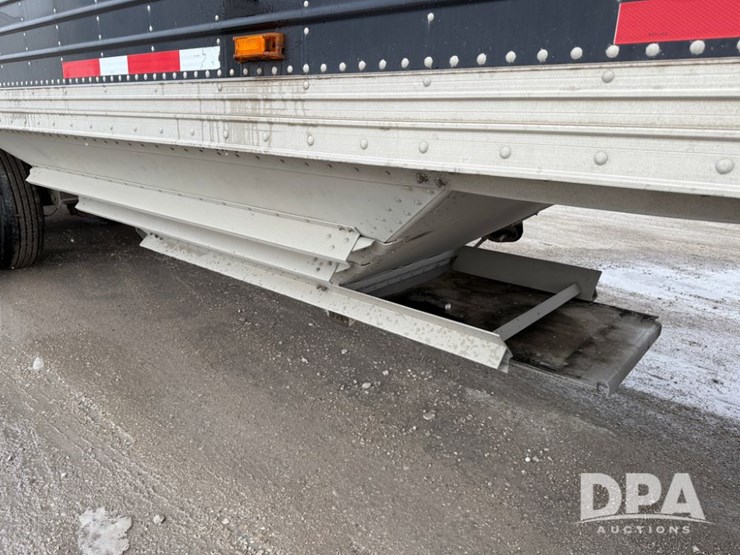 2012-timpte-super-hopper-image-57