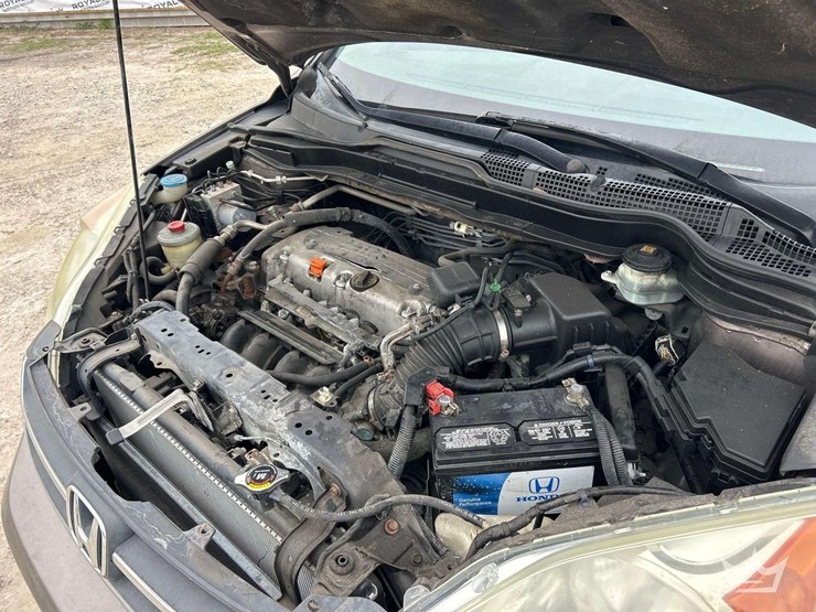 2010-honda-cr-v-suv-image-7