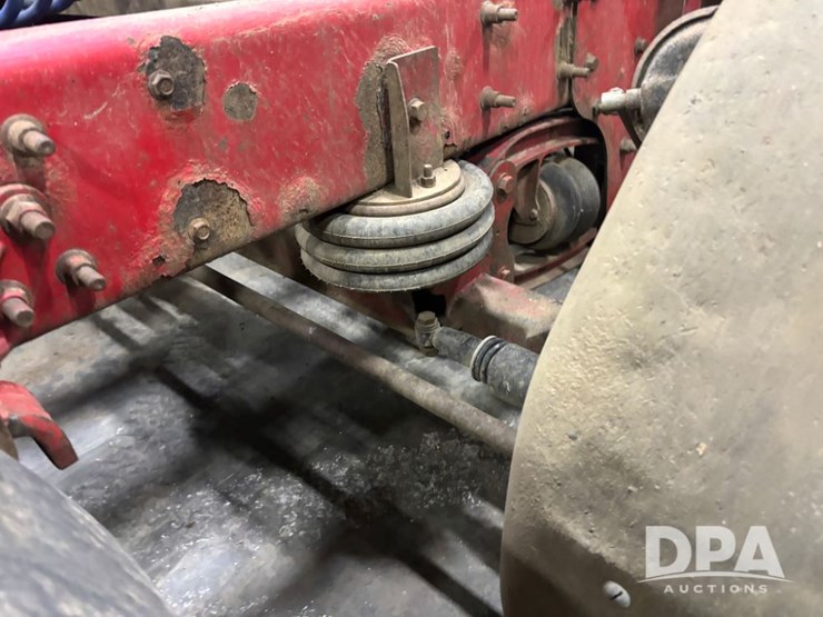 international-9900i-image-46