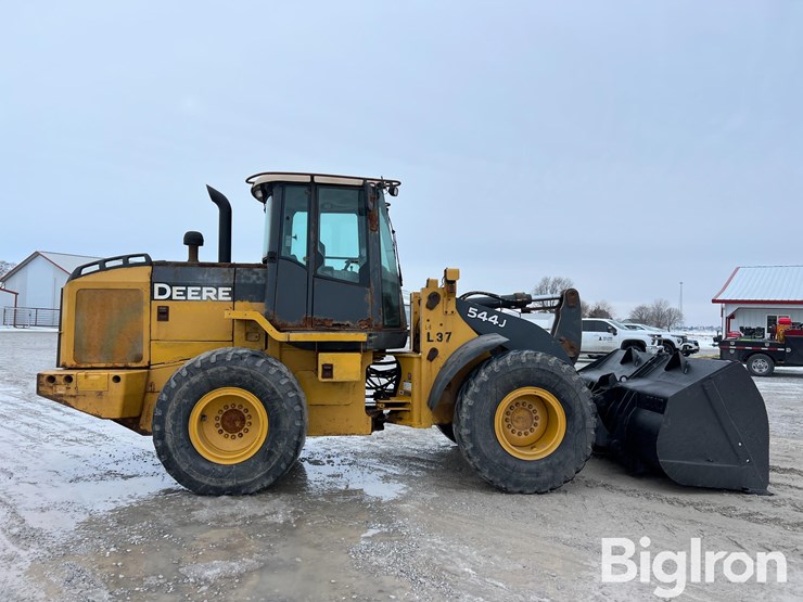 deere-544j-image-4