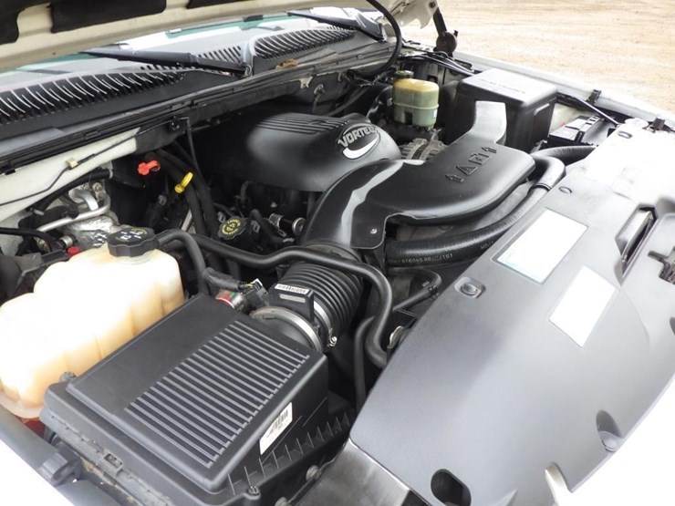 chevrolet-tahoe-image-11