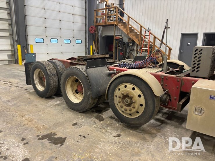 international-9900i-image-49