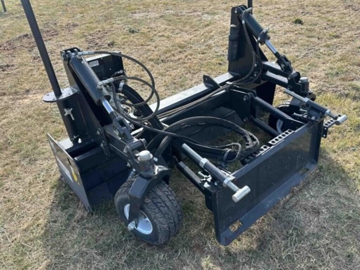 2023-bobcat-skid-steer-laser-guided-box-blade-image-11