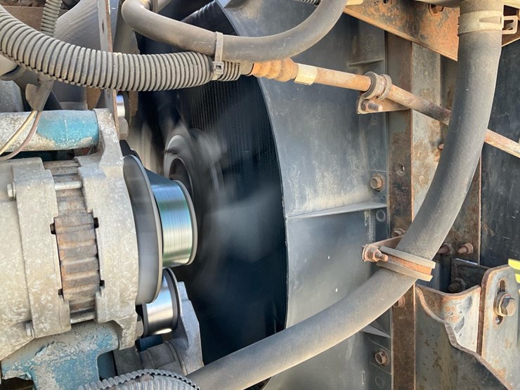 international-4900-image-62