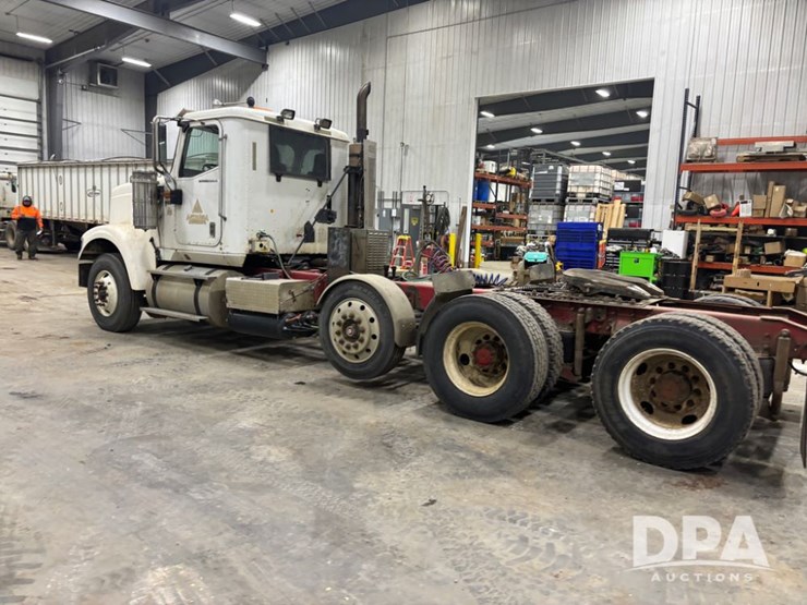 international-9900i-image-17