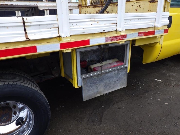 2005-ford-f350-image-9